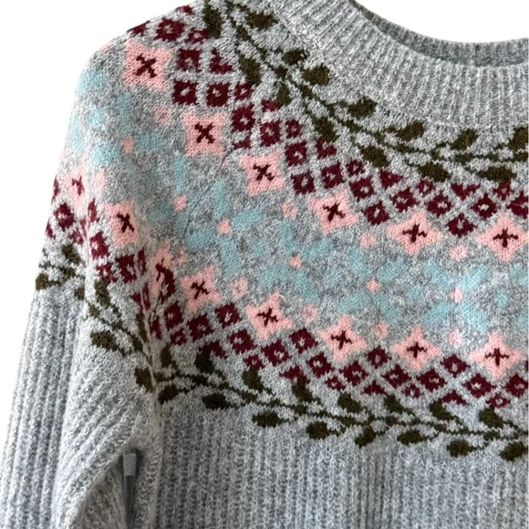 NWT Women’s Gray Isle Sweater! Large! NEW! - Picture 3 of 7